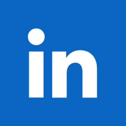 Linkedin | 已通过 @hotmail.com 邮箱验证，附带邮箱。资料部分已完善。注册年份：2016。注册国家：混合。